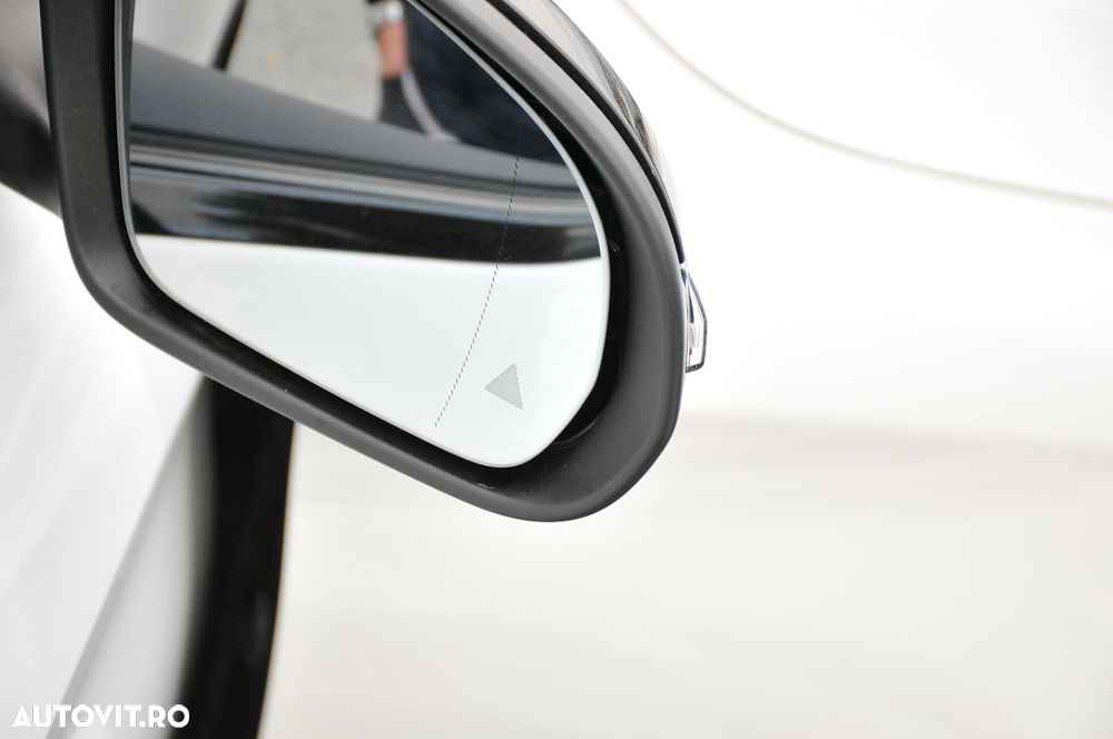 Mercedes-Benz GLC Coupe 300 d 4Matic 9G-TRONIC AMG Line - 29