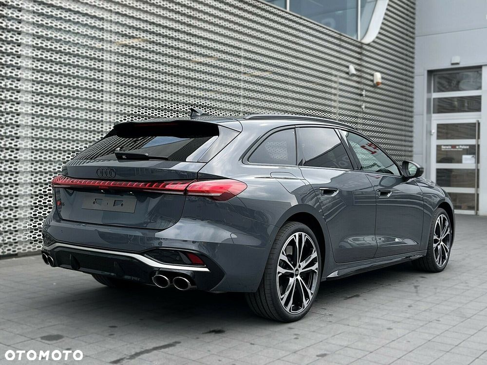 Audi S5 Avant - 10