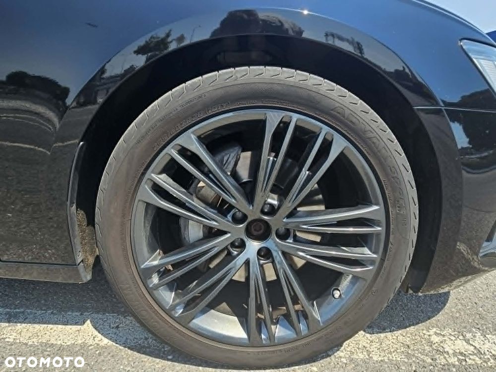 Audi A6 Avant 50 TDI quattro tiptronic - 18