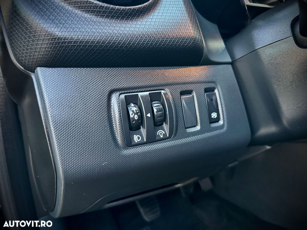 Renault Clio Energy dCi 90 Start & Stop Intens - 25