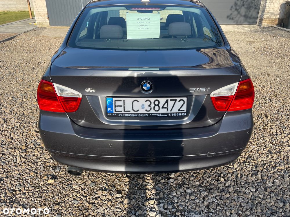BMW Seria 3 318i Edition Exclusive - 5