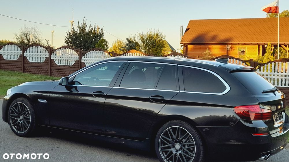 BMW Seria 5 520d Touring - 4
