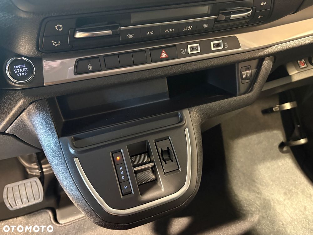 Toyota ProAce - 16
