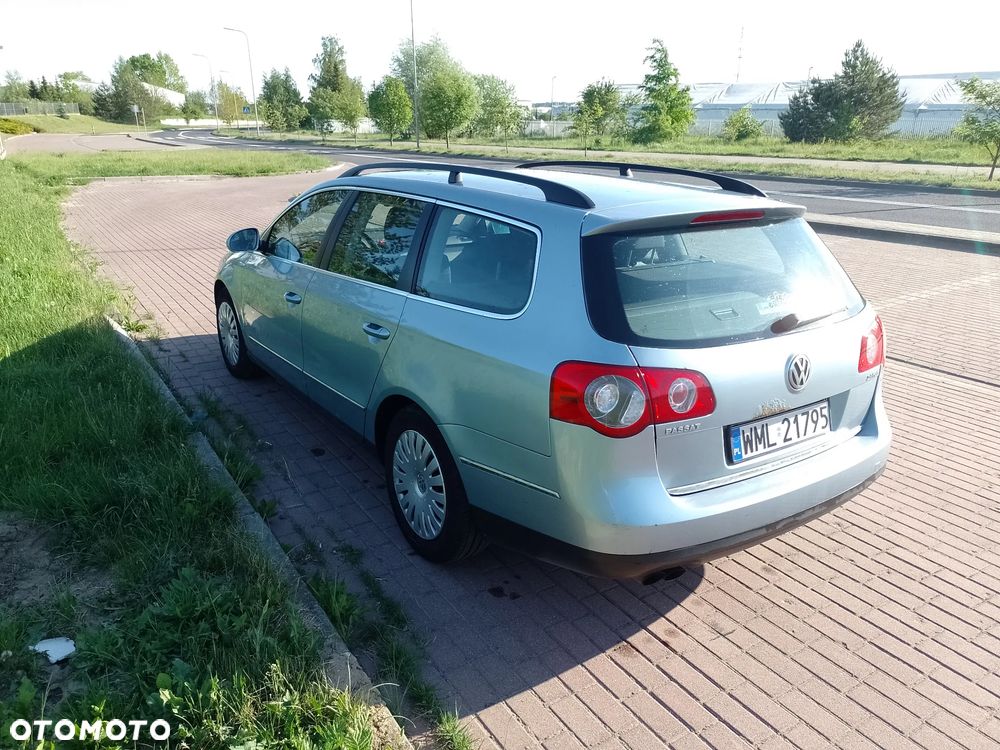 Volkswagen Passat 2.0 FSI Comfortline Tiptr - 5
