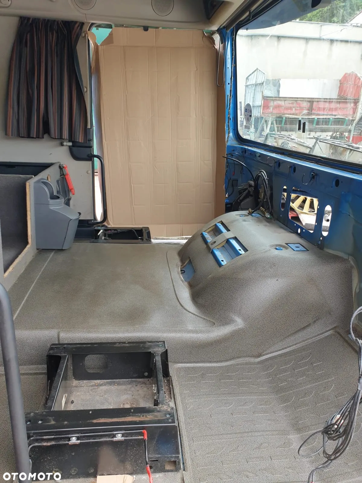 KABINA SZKIELET DAF XF 106 - 10