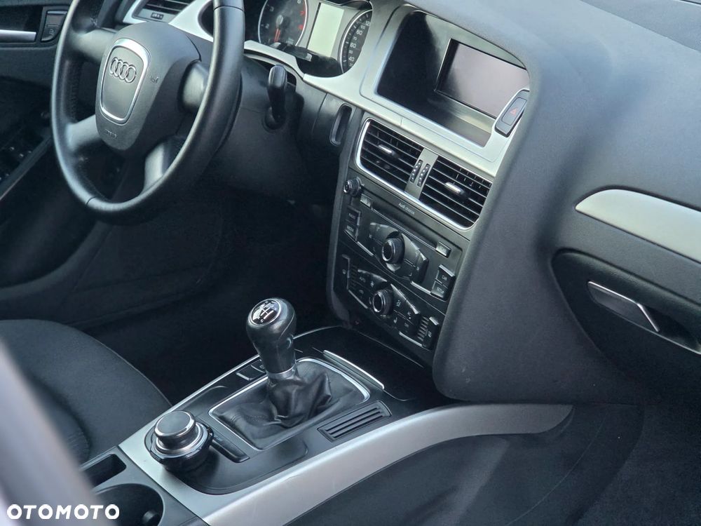 Audi A4 Limousine 1.8 TFSI Attraction - 14