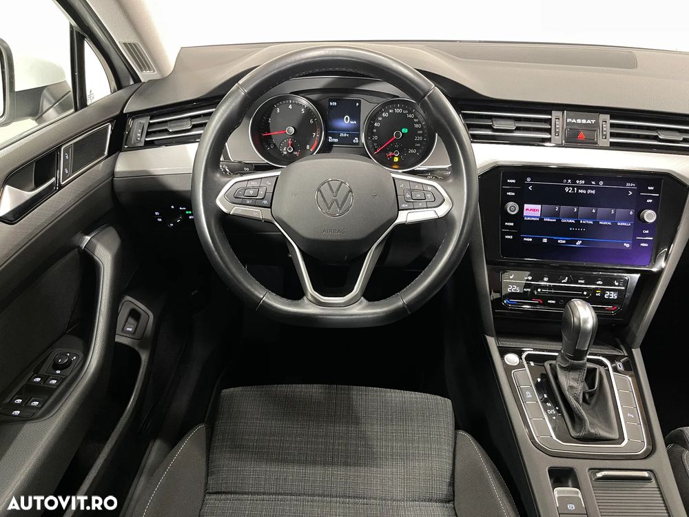 Volkswagen Passat 1.5 TSI ACT DSG Advance - 7