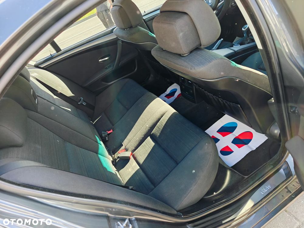 BMW Seria 5 520i - 18