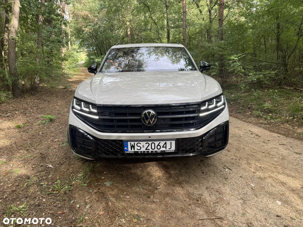 Volkswagen Touareg 3.0 V6 TDI 4Motion R-Line - 3