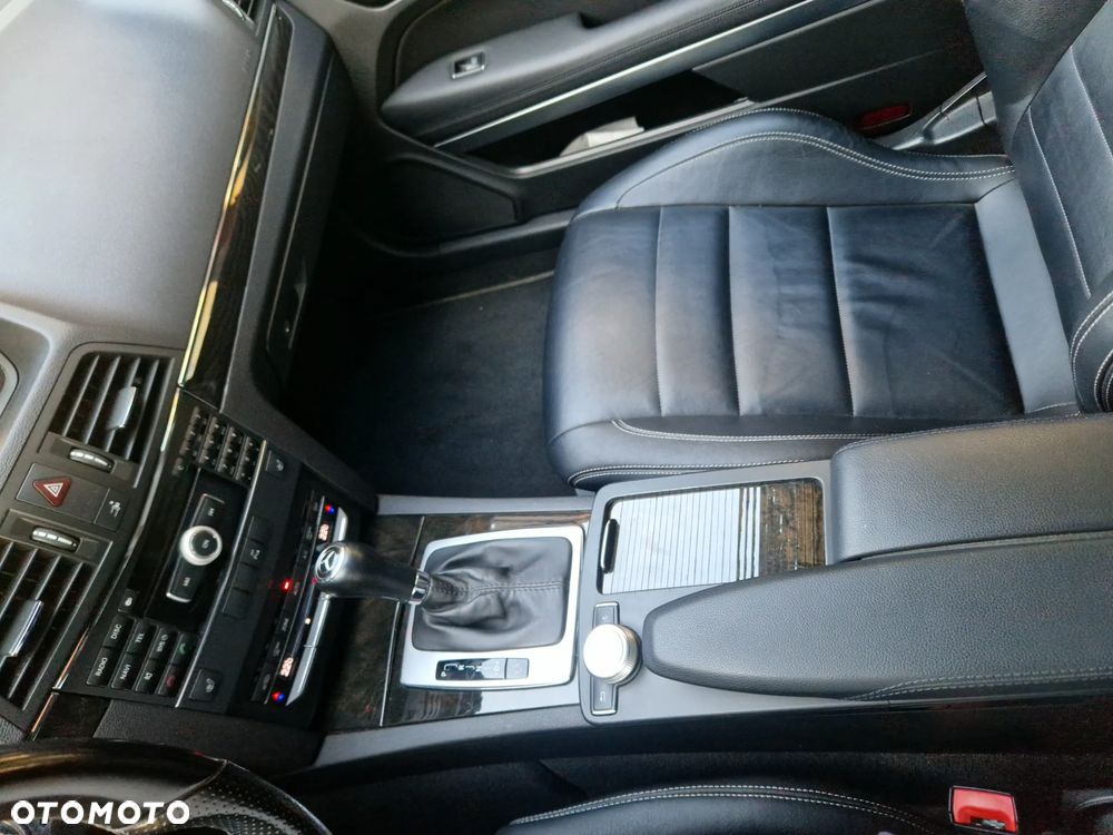 Mercedes-Benz Klasa E 250 CGI BlueEFFICIENCY Automatik Avantgarde - 20