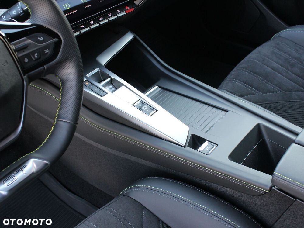 Peugeot 308 - 22