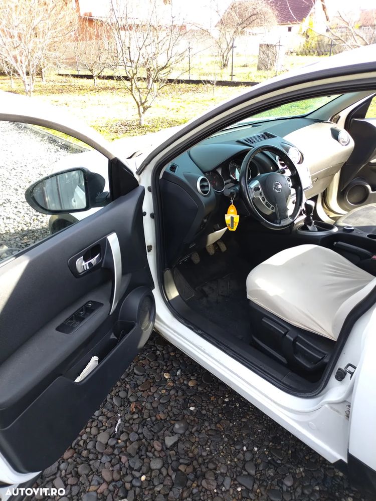 Nissan Qashqai+2 - 3