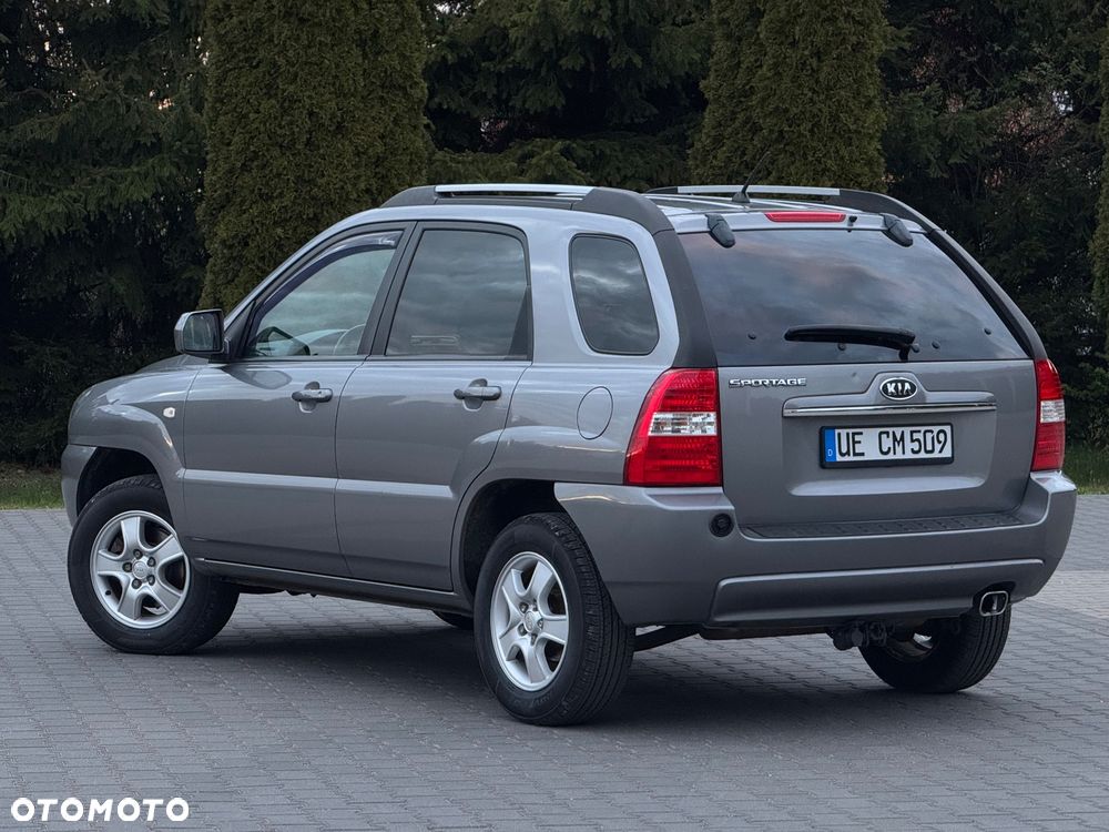 Kia Sportage 2.0 2WD Cup - 21