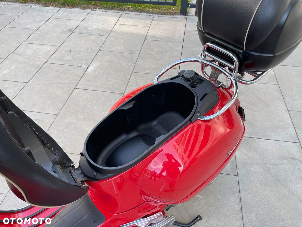 Vespa GTS - 9