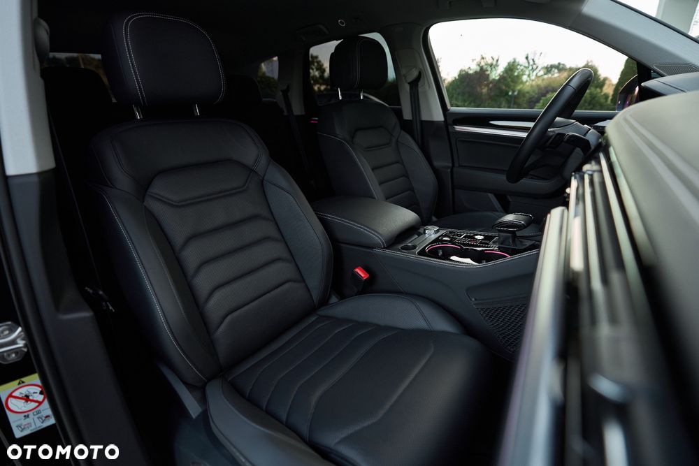 Volkswagen Touareg 3.0 V6 TDI 4Motion Elegance - 36