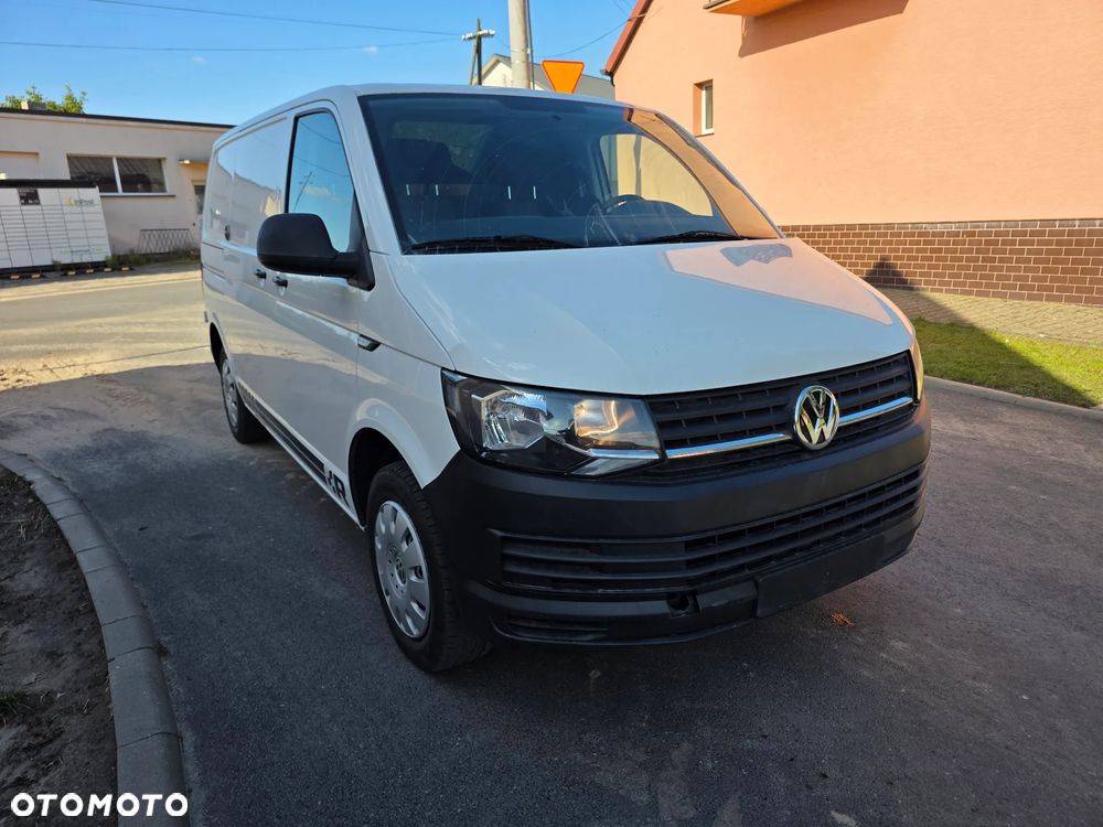 Volkswagen Transporter - 3