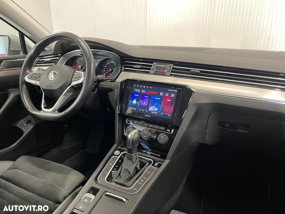Volkswagen Passat 2.0 TDI DSG Highline - 8
