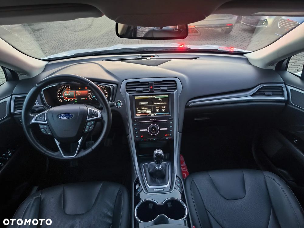 Ford Mondeo 2.0 TDCi STart-Stopp ECOnetic Titanium - 3