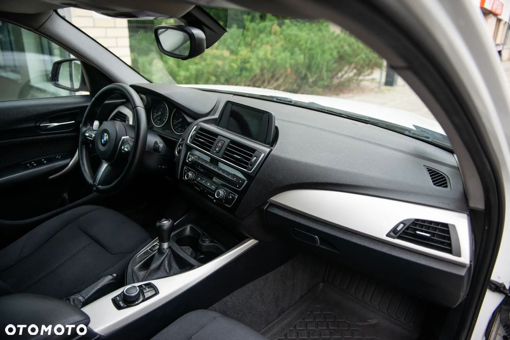 BMW Seria 1 118d M Sport - 24