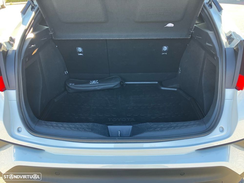 Toyota C-HR - 10
