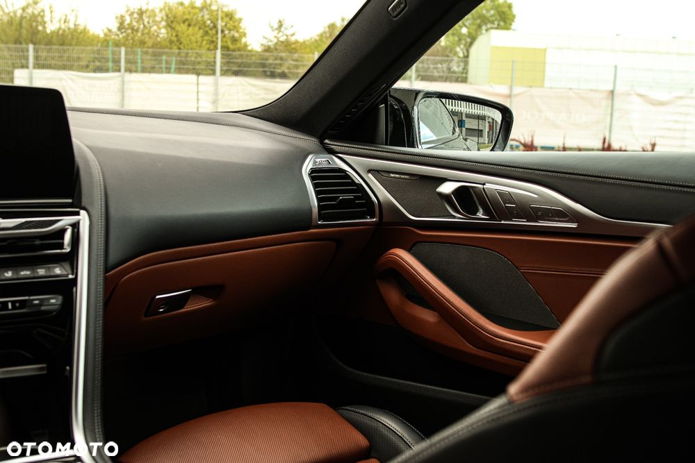 BMW Seria 8 M850i xDrive - 9