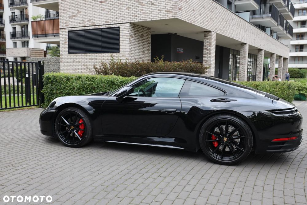 Porsche 911 Carrera S - 35