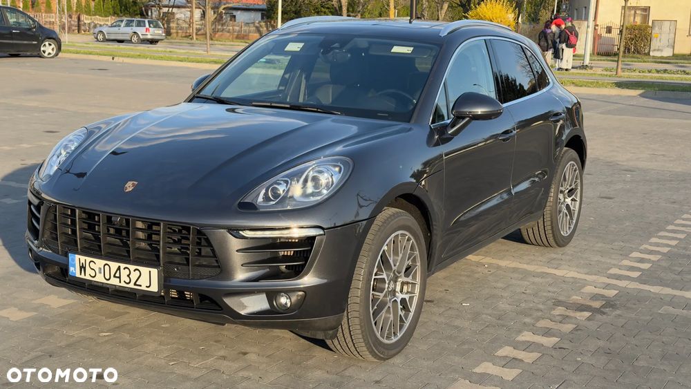 Porsche Macan - 4