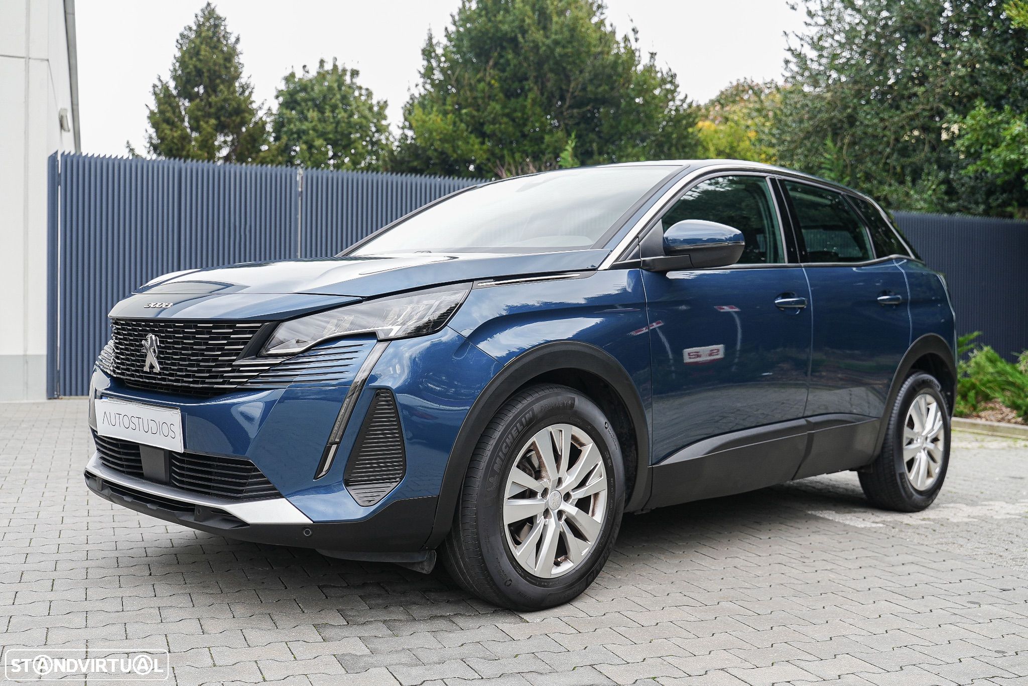 Peugeot 3008 PureTech 130 Stop & Start GPF EAT8 Active Business-Pack - 1