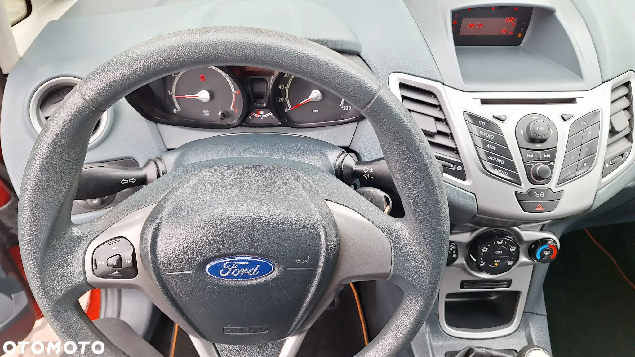 Ford Fiesta 1.25 Ambiente - 21