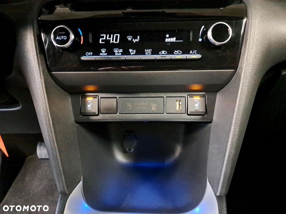 Toyota Yaris Cross Hybrid 1.5 Comfort - 26