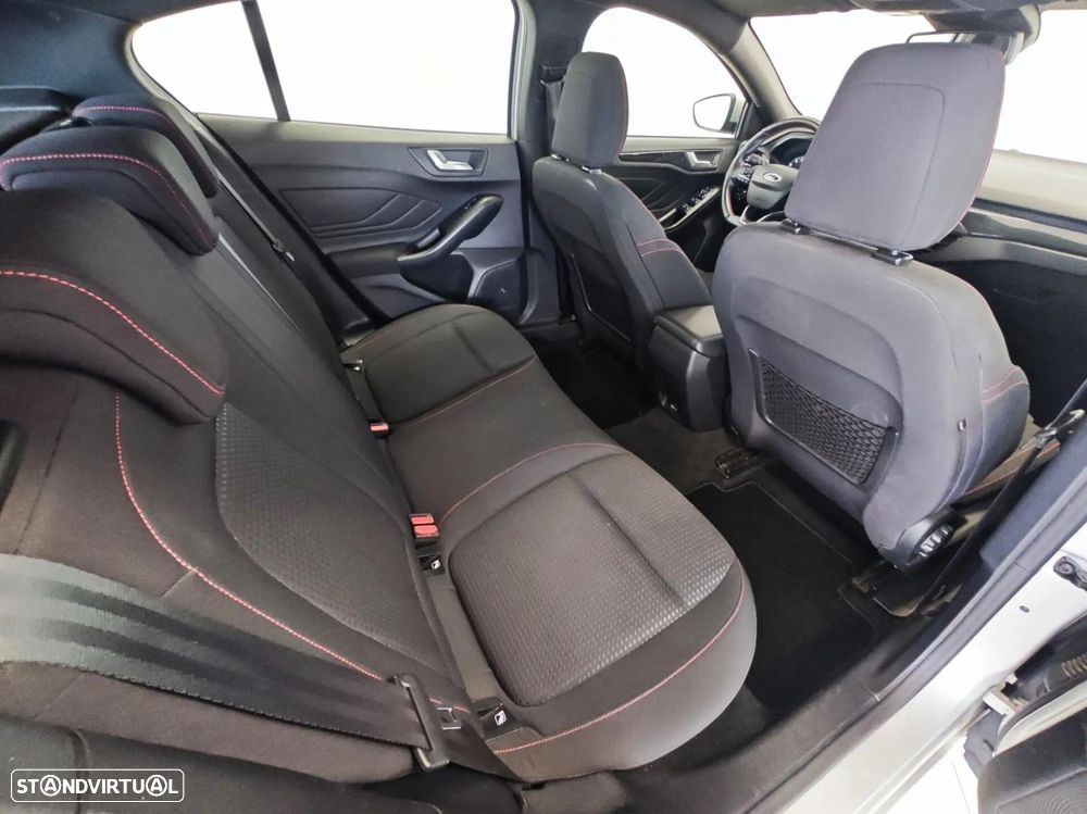 Ford Focus 1.0 EcoBoost ST-Line - 58
