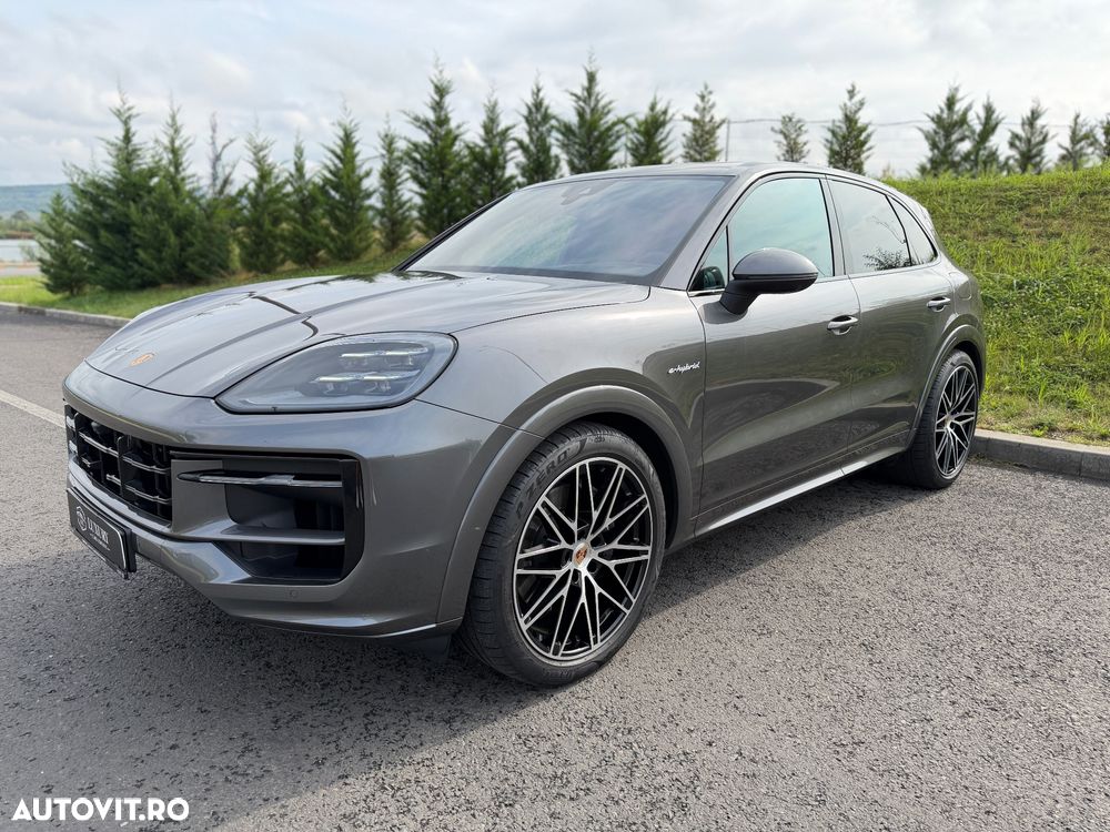 Porsche Cayenne E-Hybrid Tiptronic S Platinum Edition - 1