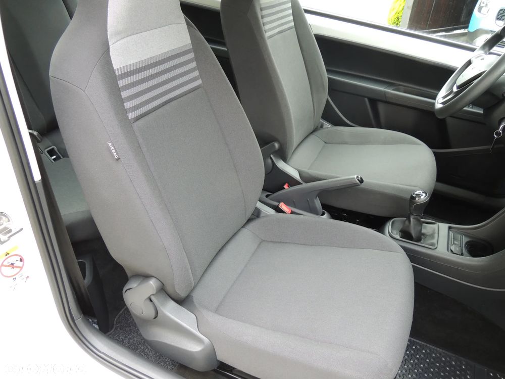 Volkswagen up! (BlueMotion Technology) beats - 12