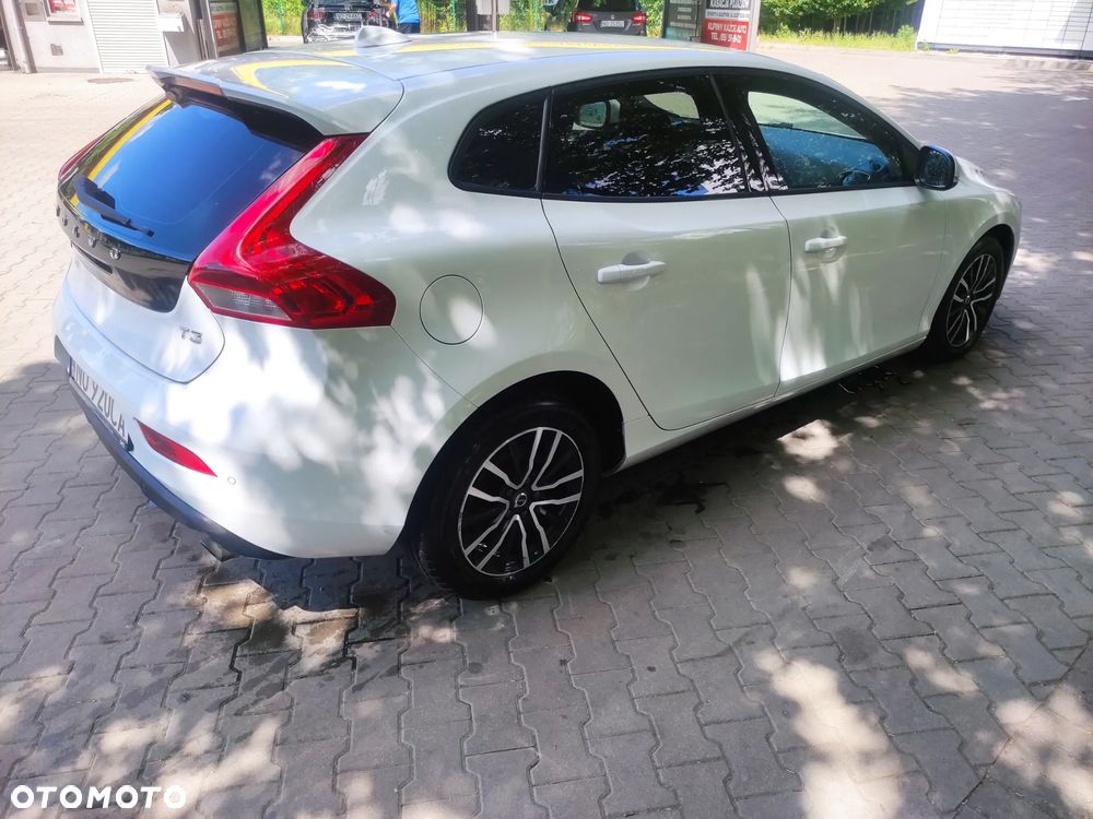 Volvo V40 T3 Drive-E Kinetic - 12