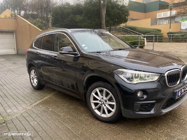 BMW X1 16 d sDrive Line Sport - 4