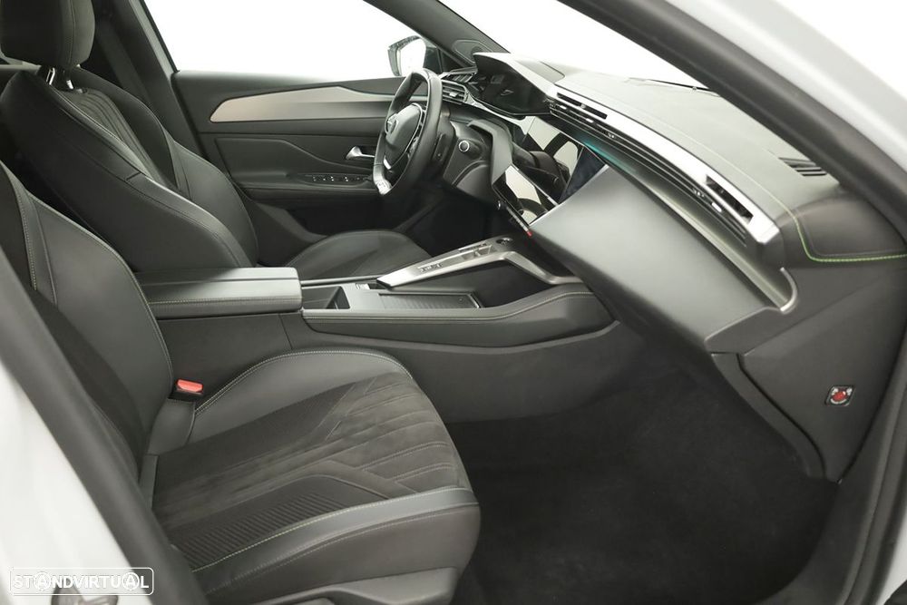 Peugeot 308 1.2 PureTech GT EAT8 - 19