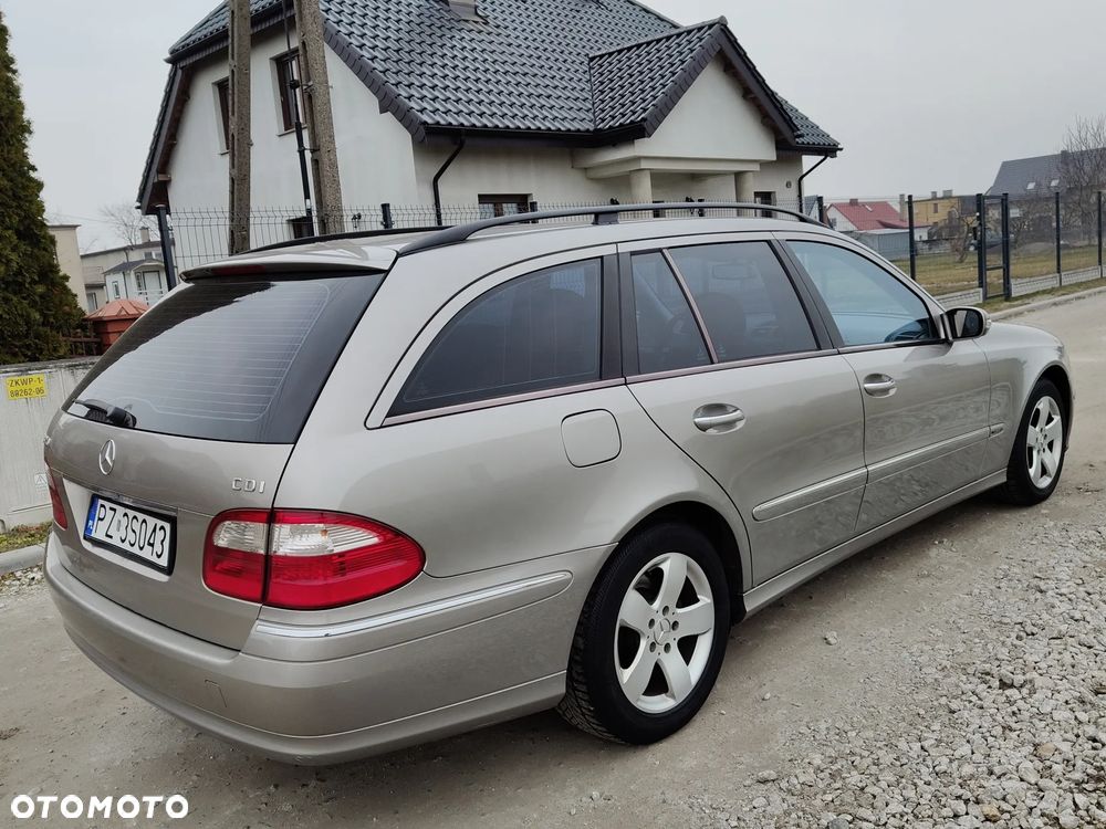 Mercedes-Benz Klasa E 320 CDI T Avantgarde - 4