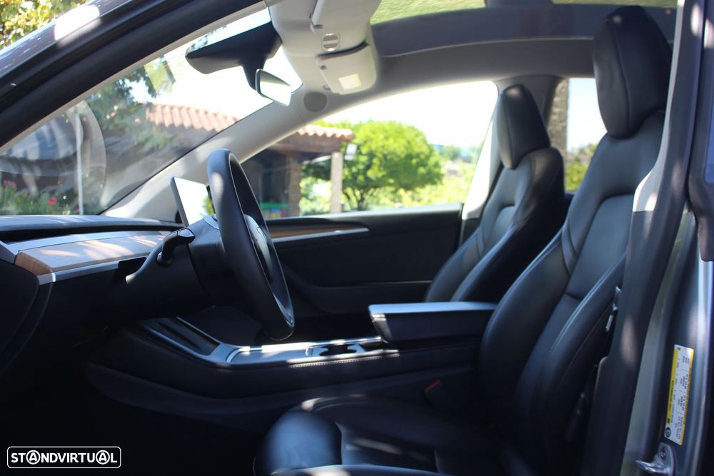 Tesla Model Y Long Range Tração Integral - 13