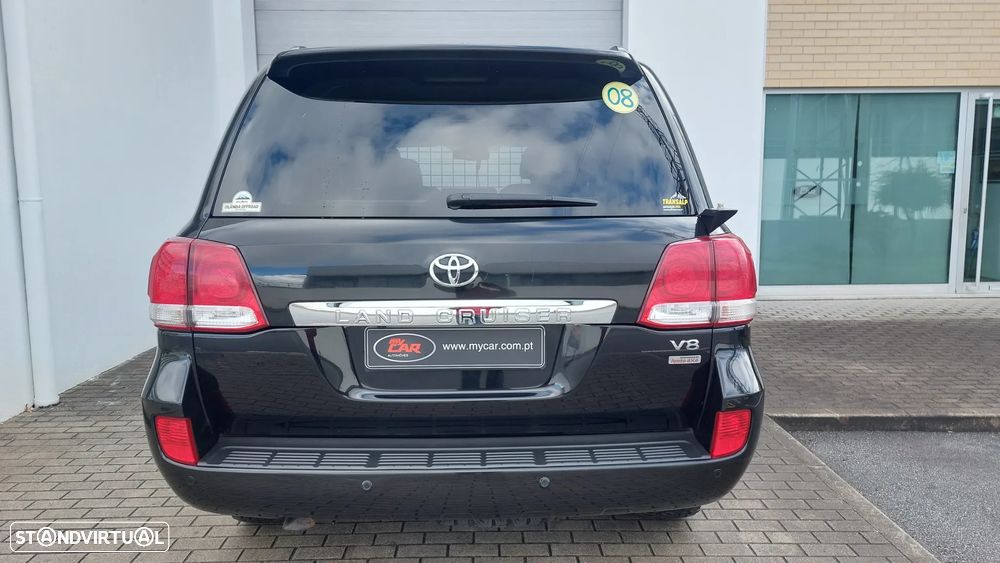 Toyota Land Cruiser 4.5 D-4D V8 - 3