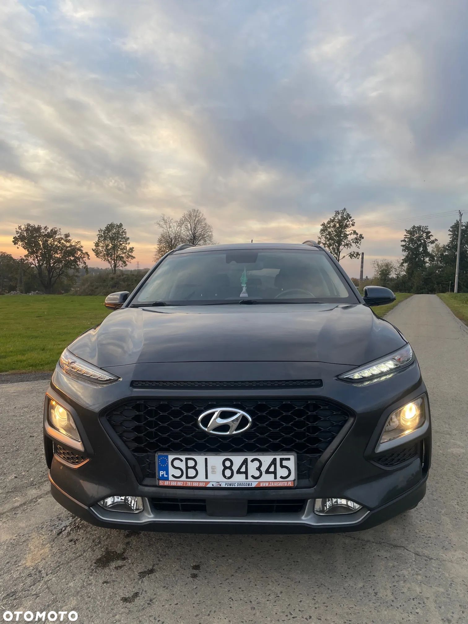 Hyundai Kona 1.6 T-GDI DCT 4WD Premium - 1