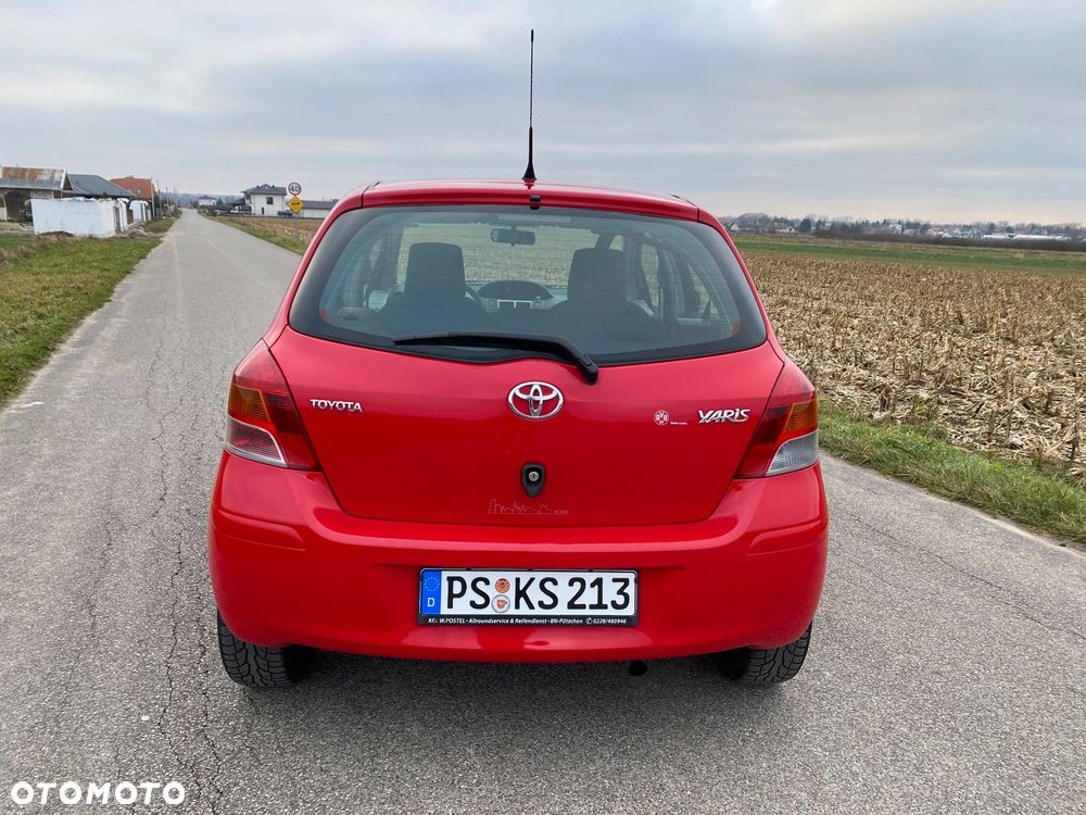 Toyota Yaris 1.33 Luna - 7