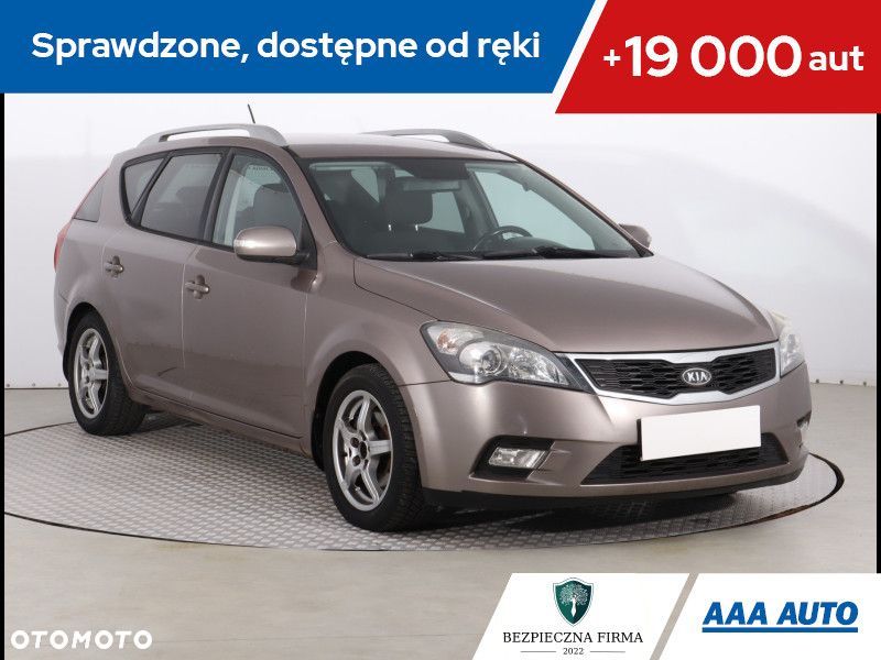 Kia Ceed - 1