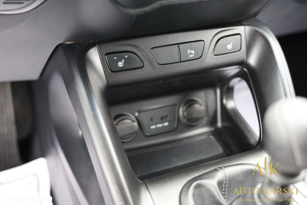 Hyundai ix35 - 23