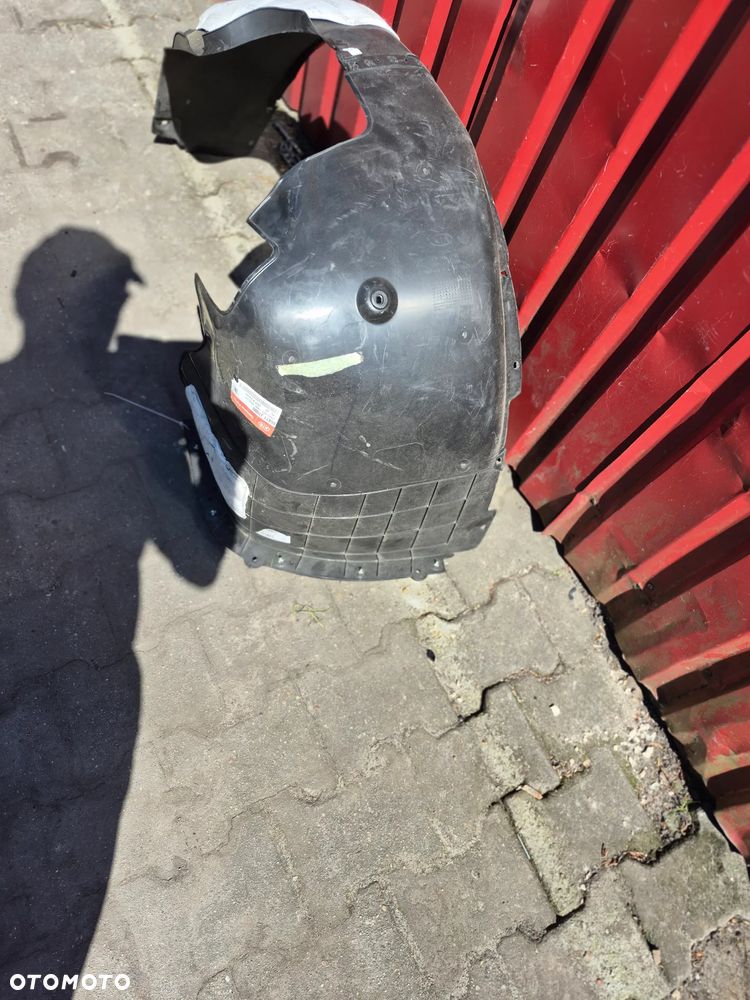 Kia Ceed III nadkole lewe 86811-J7000 - 3