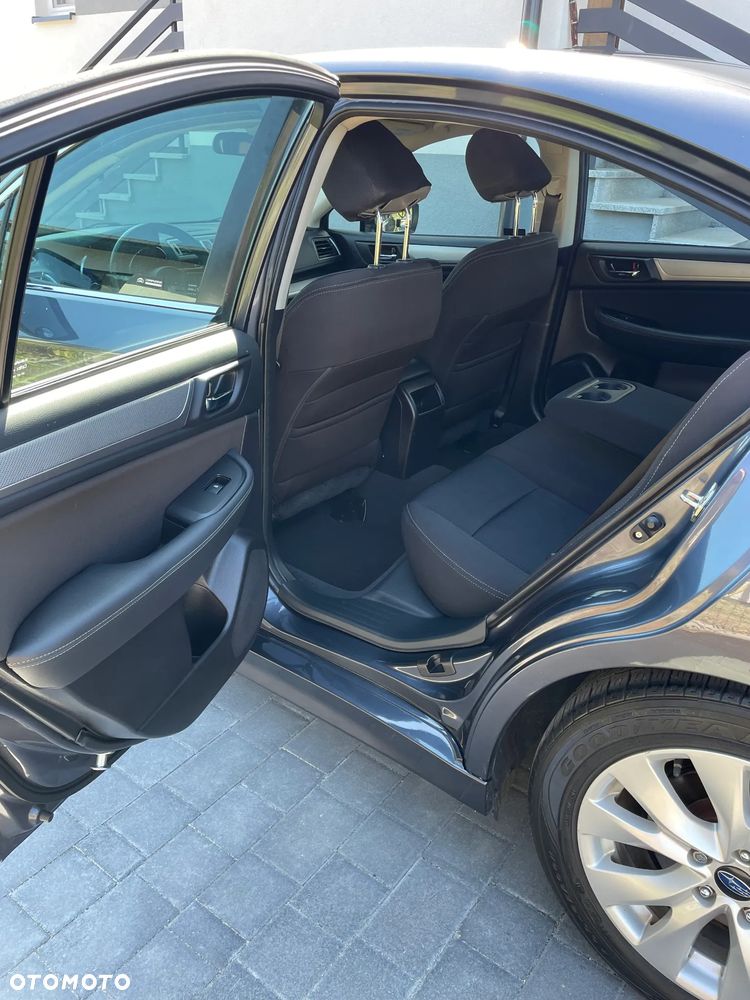 Subaru Legacy 2.5i Comfort - 12