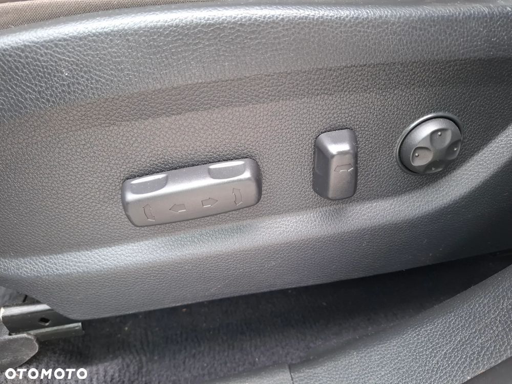 Hyundai Santa Fe 2.2 CRDi Executive - 15