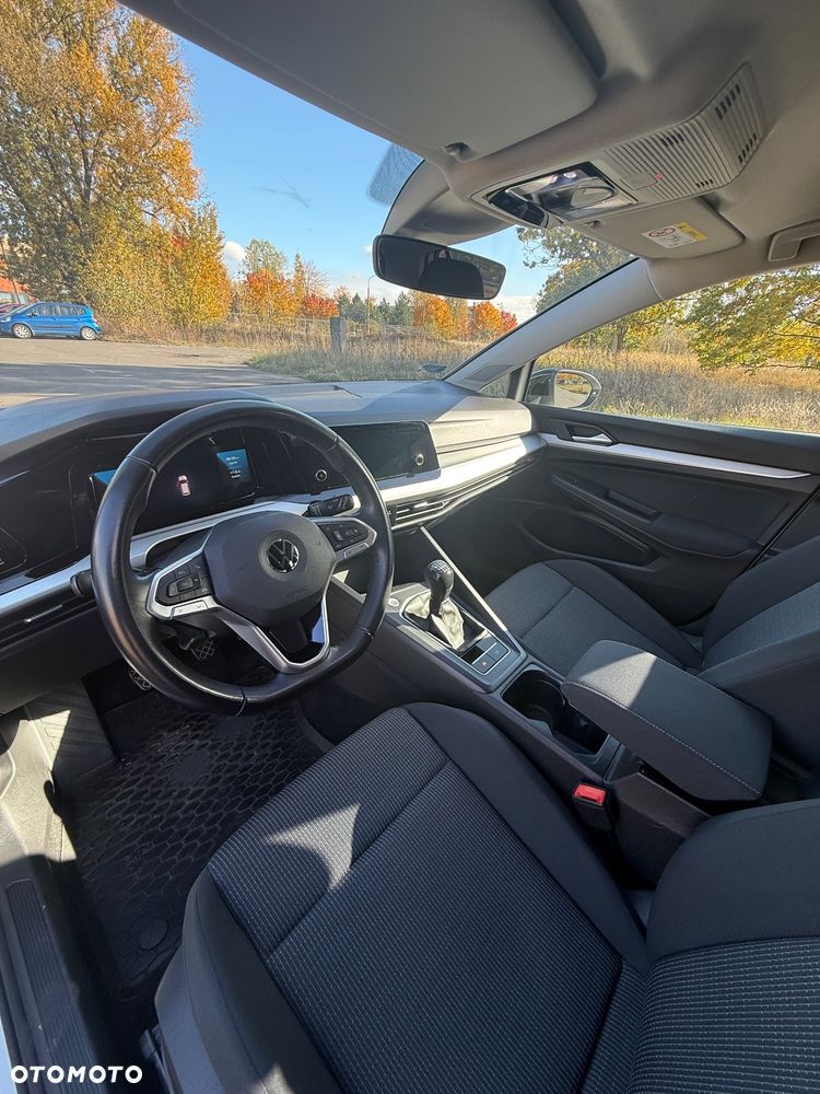 Volkswagen Golf VIII 1.0 TSI - 11