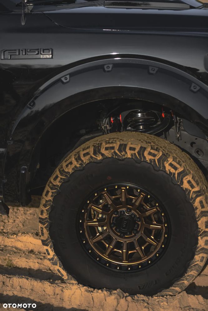 Ford F150 - 17
