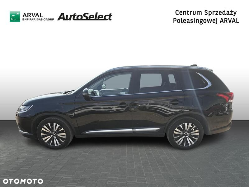Mitsubishi Outlander 2.0 Instyle + 4WD CVT - 3