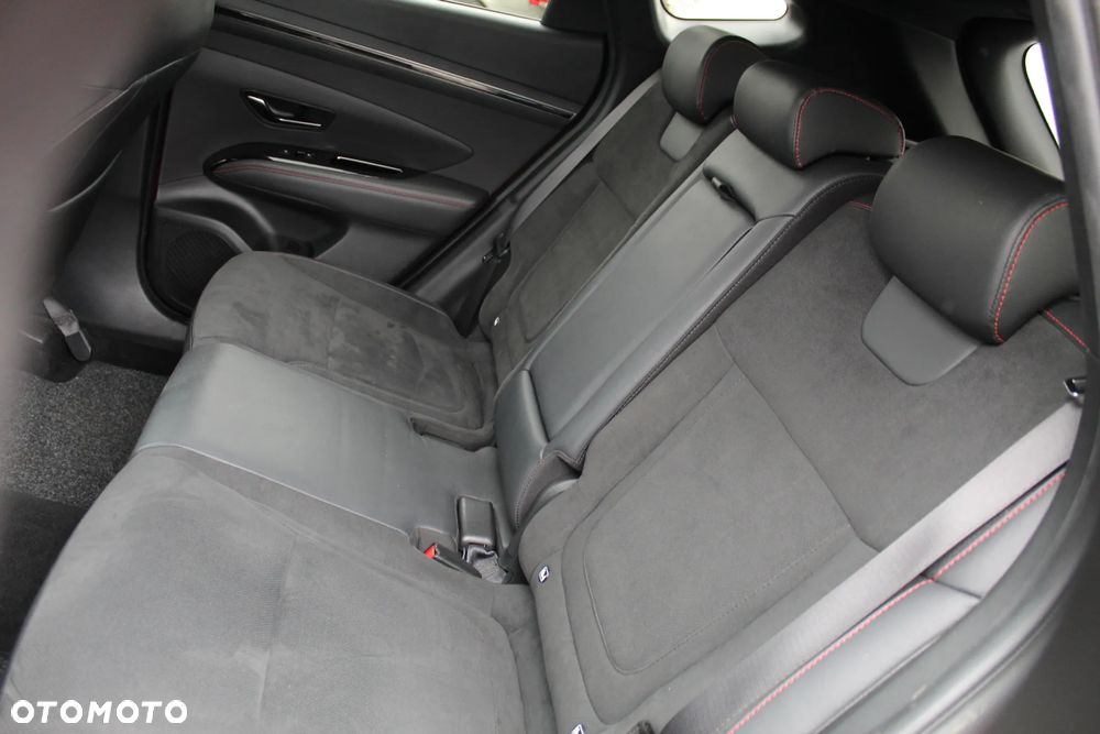 Hyundai Tucson 1.6 T-GDi 48V-Hybrid 2WD DCT N Line - 13